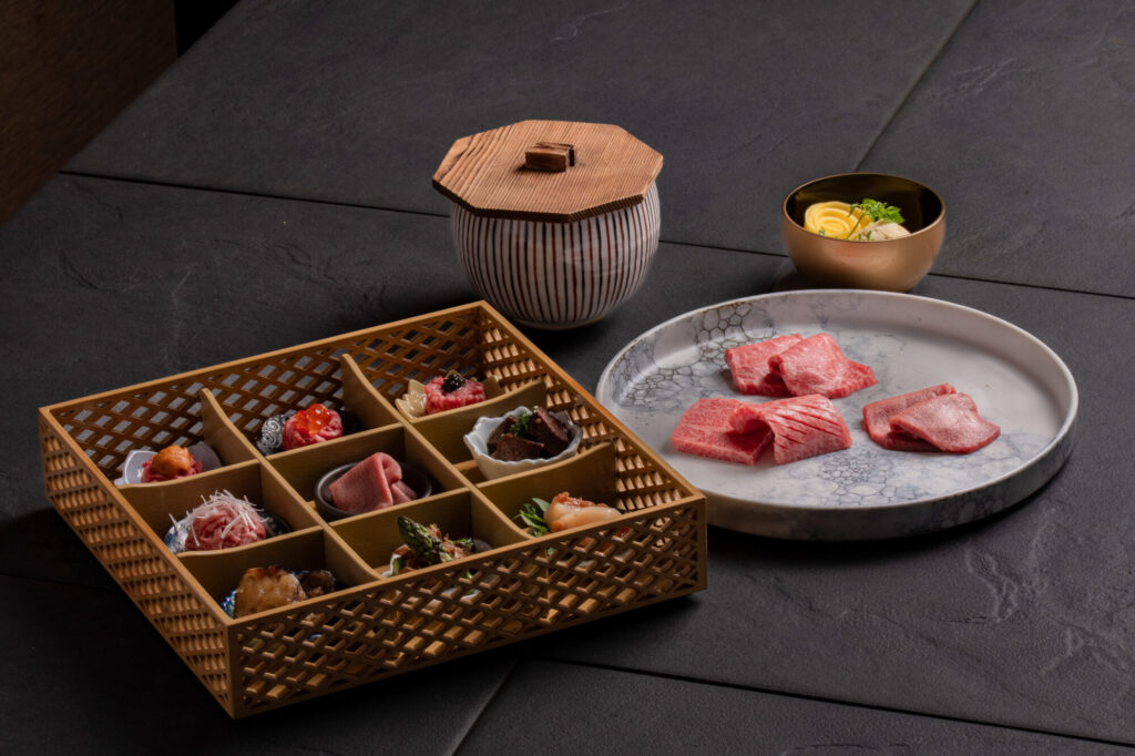 横浜 肉割烹うしうらら 夏撫子コース 前菜9種